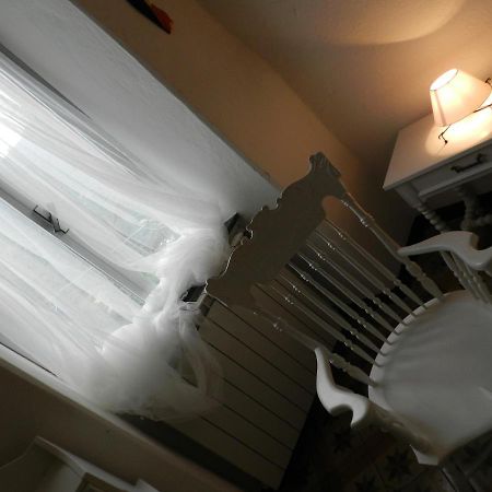 Trilocale In Dimora Tipica Apartment Montale  Екстериор снимка