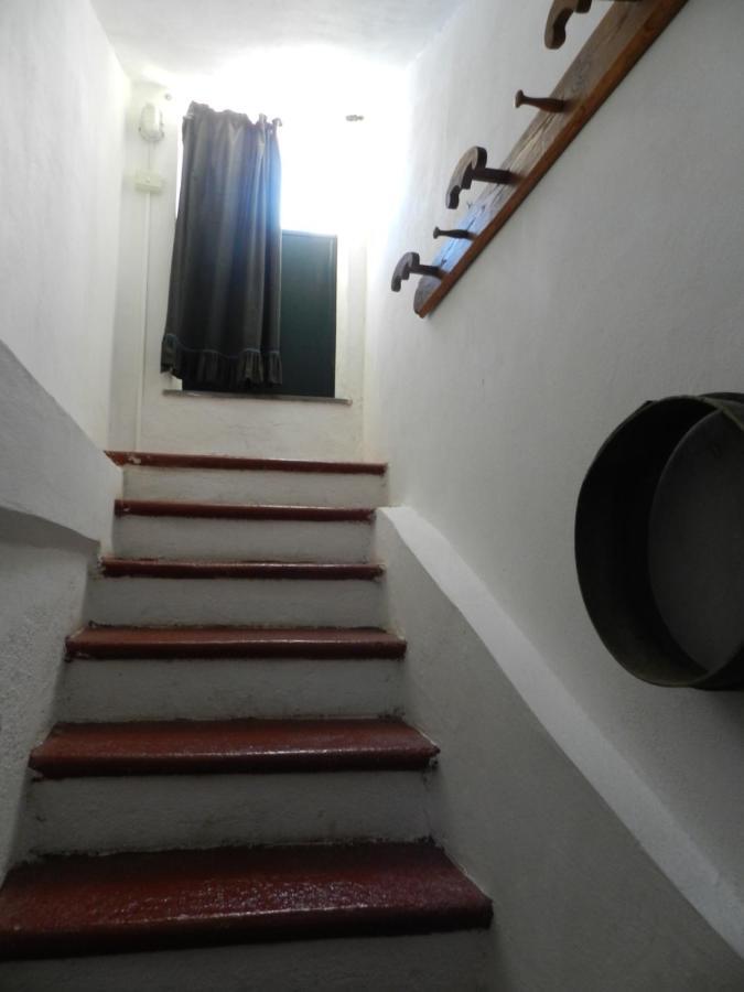 Trilocale In Dimora Tipica Apartment Montale  Екстериор снимка