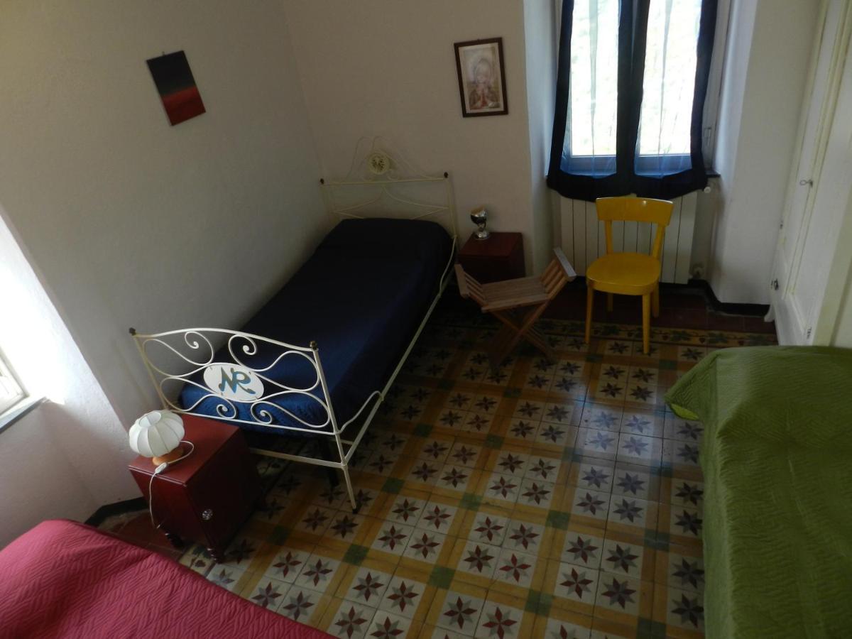 Trilocale In Dimora Tipica Apartment Montale  Екстериор снимка